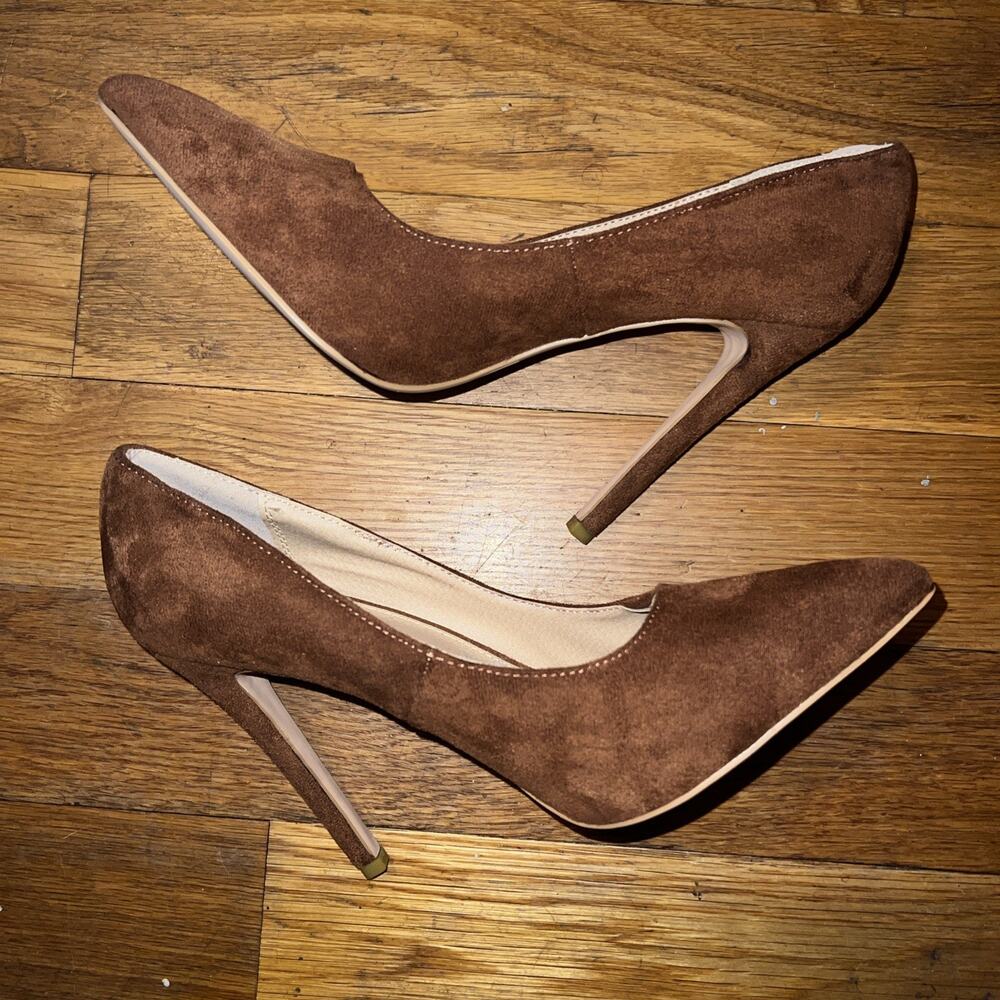 Olivia Camel Brown Suede Heels Women Size 10 Practically New! Read DETAILS!